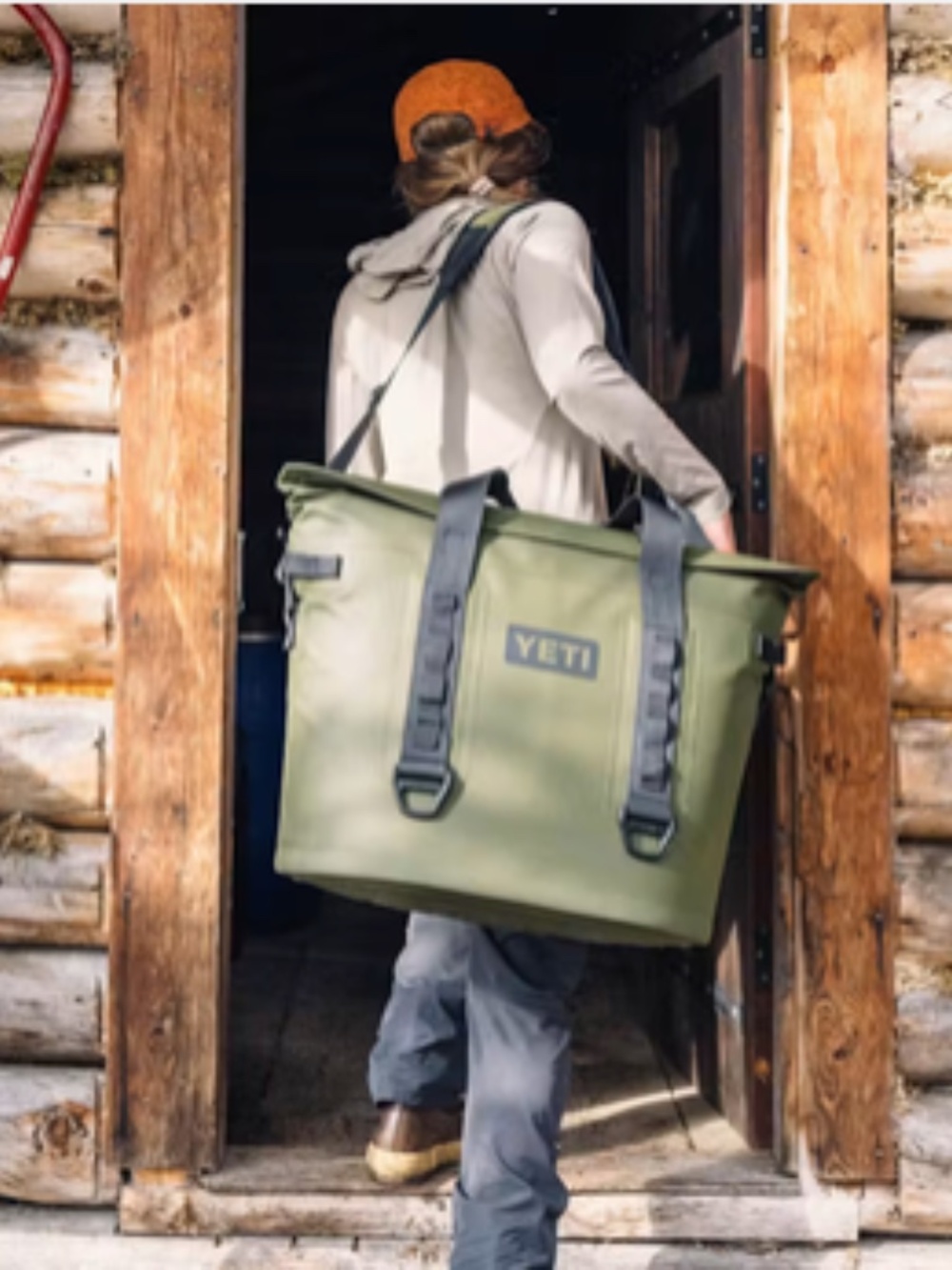 YETI® HOPPER 30 SHOULDER CARRY SOFT COOLER - Picture 2 of 14